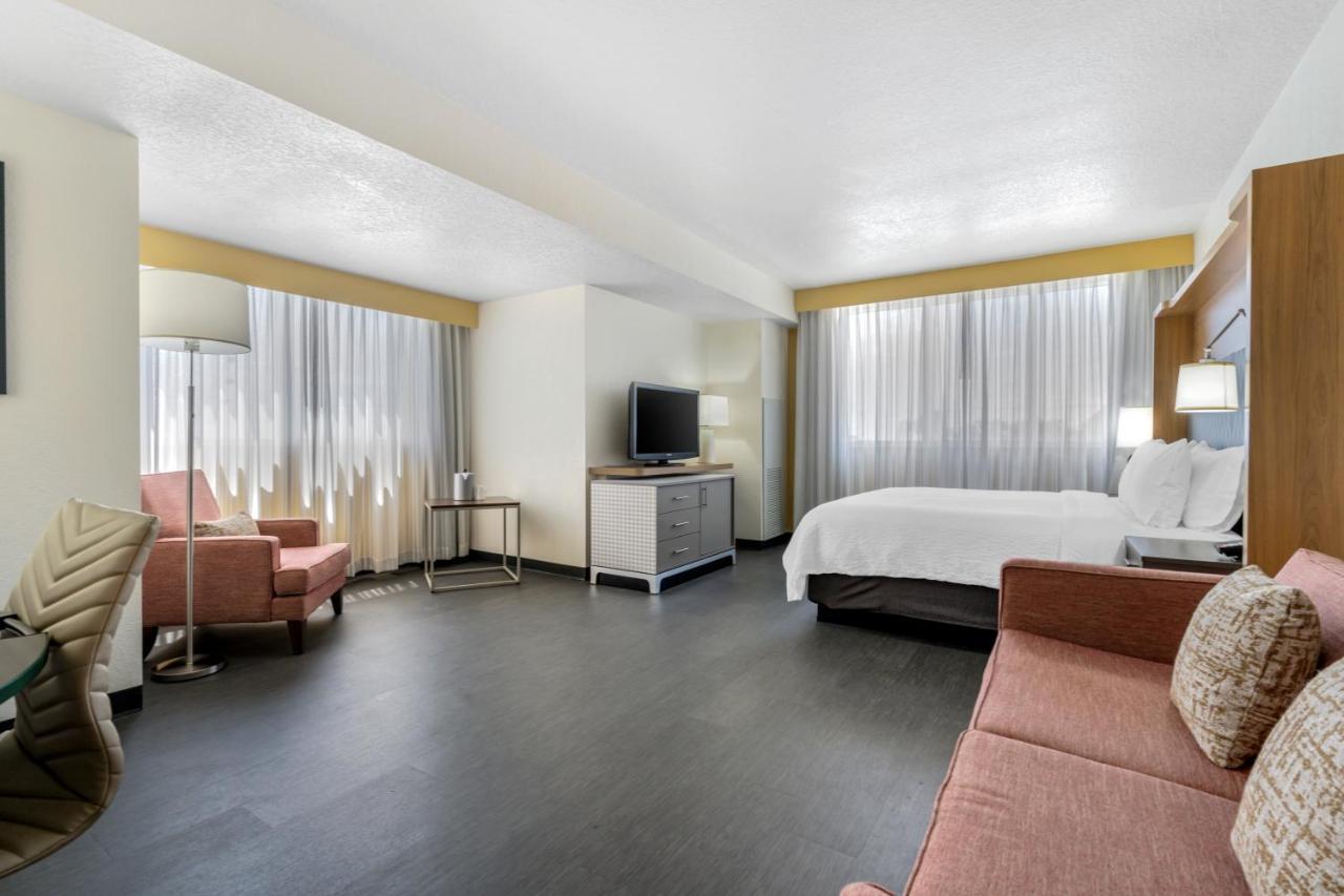 Holiday Inn Orlando International Dr-Icon By Ihg Williamsburg Екстериор снимка