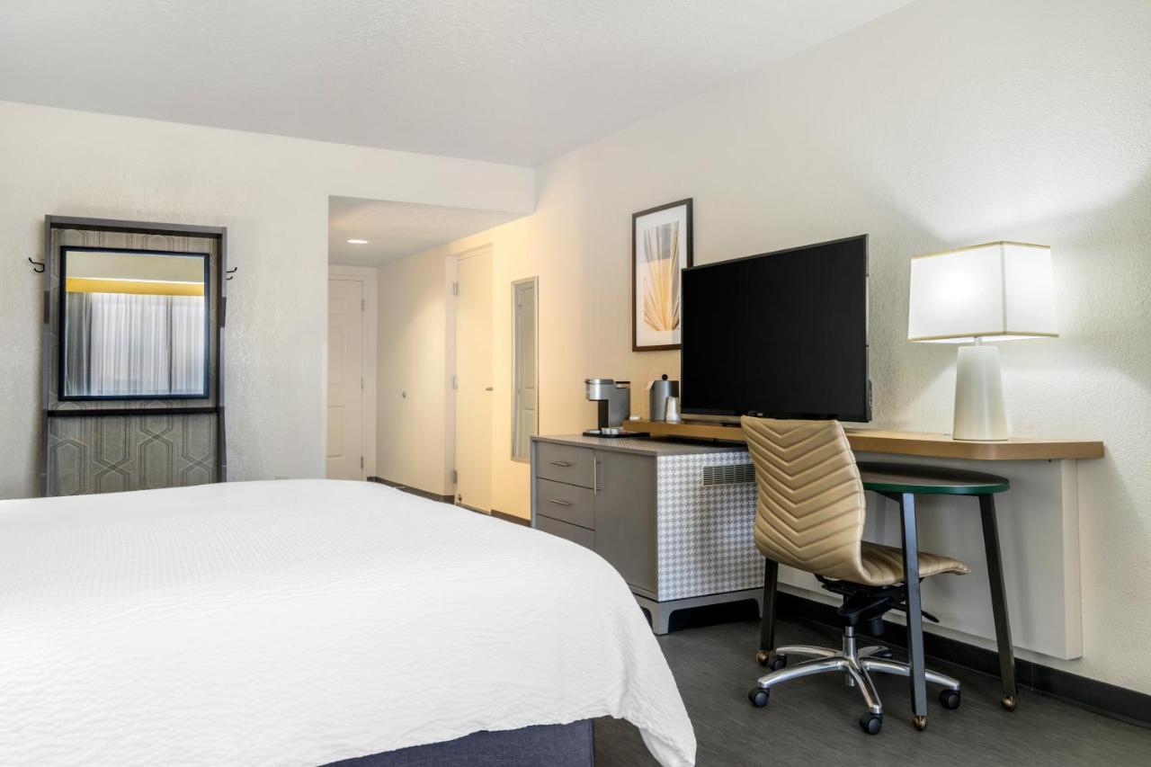 Holiday Inn Orlando International Dr-Icon By Ihg Williamsburg Екстериор снимка